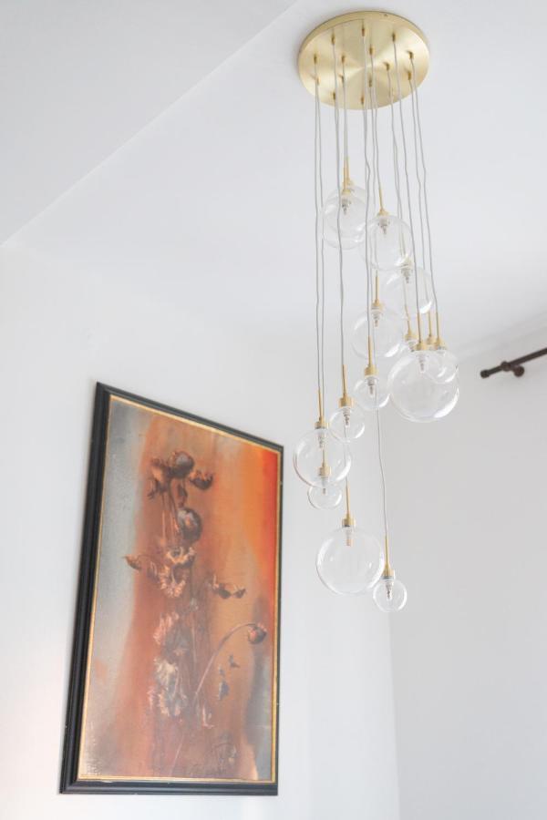 Grand 1845 Apartment *