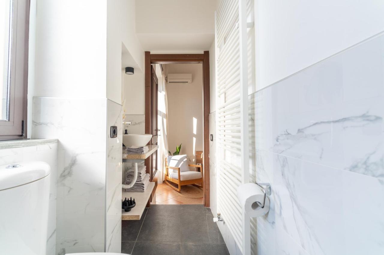 Grand 1845 Apartment *